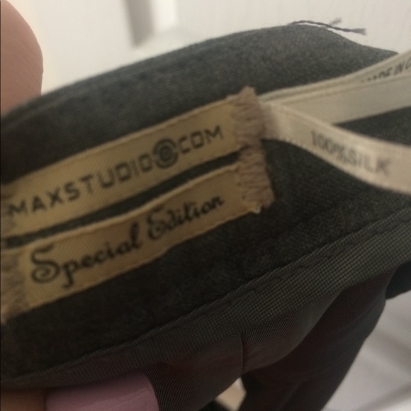 Max Sudios Skirt - Picture 3 of 3